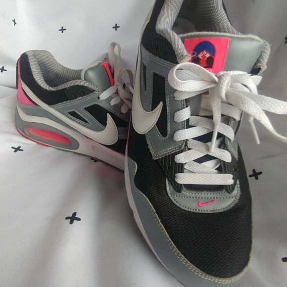 womens air max size 11